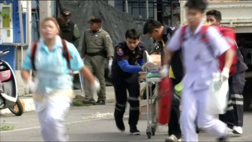 La Thailandia sconvolta dagli attacchi 10