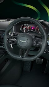  Aston Martin DBX707 AMR24, guarda tutte le foto 9