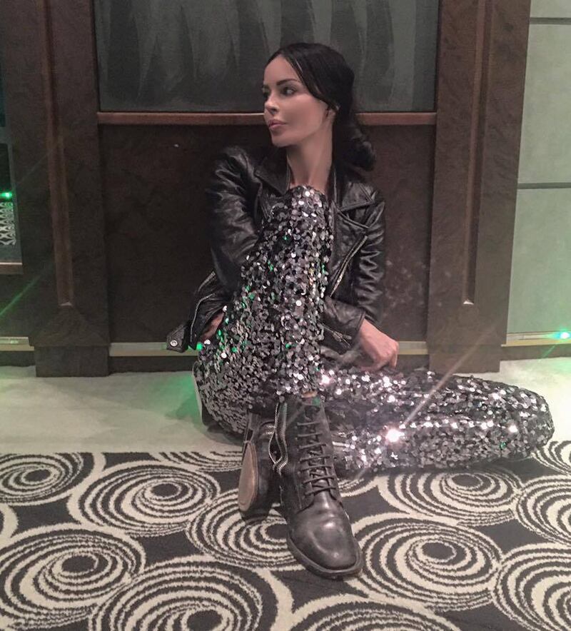 Nina Moric, topless su Facebook 21