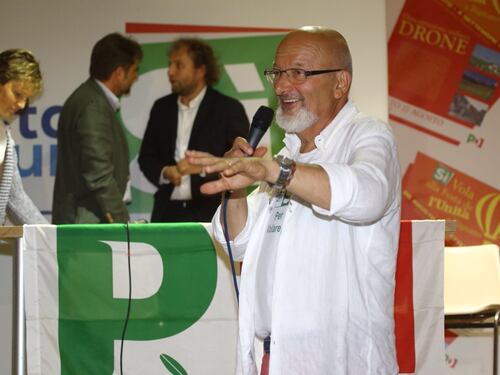 L'ex-dipendente inchioda i Renzi: "Truffa da 15mila euro a settimana"