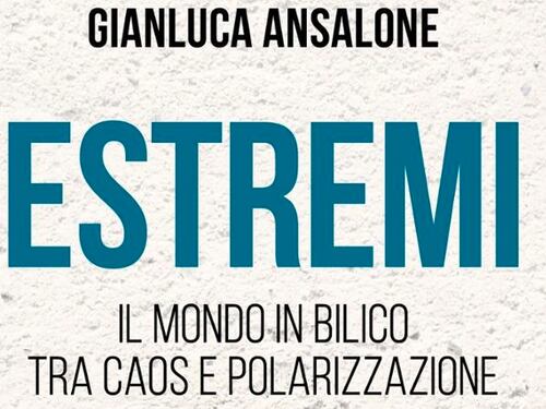 “Estremi”: il mondo raccontato da Gianluca Ansalone attraverso la lente della polarizzazione