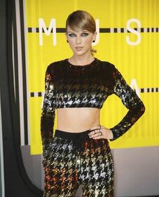 MTV VMA 2015, il trionfo di Taylor Swift e Miley Cyrus 13