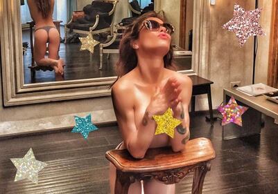 Naike Rivelli, topless "anticlericale" 1