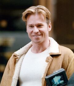 Morto l'attore Val Kilmer: le foto della carriera 12