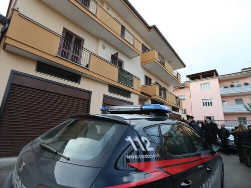 "Ho gli abusivi in casa ma nessuno ordina lo sgombero"