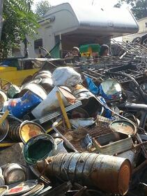Il Parco Sud trasformato dai rom in una discarica 3