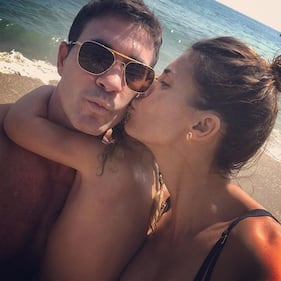 La Canalis compie 40 anni: gli scatti dell'ex fiamma di Vieri e Clooney 1