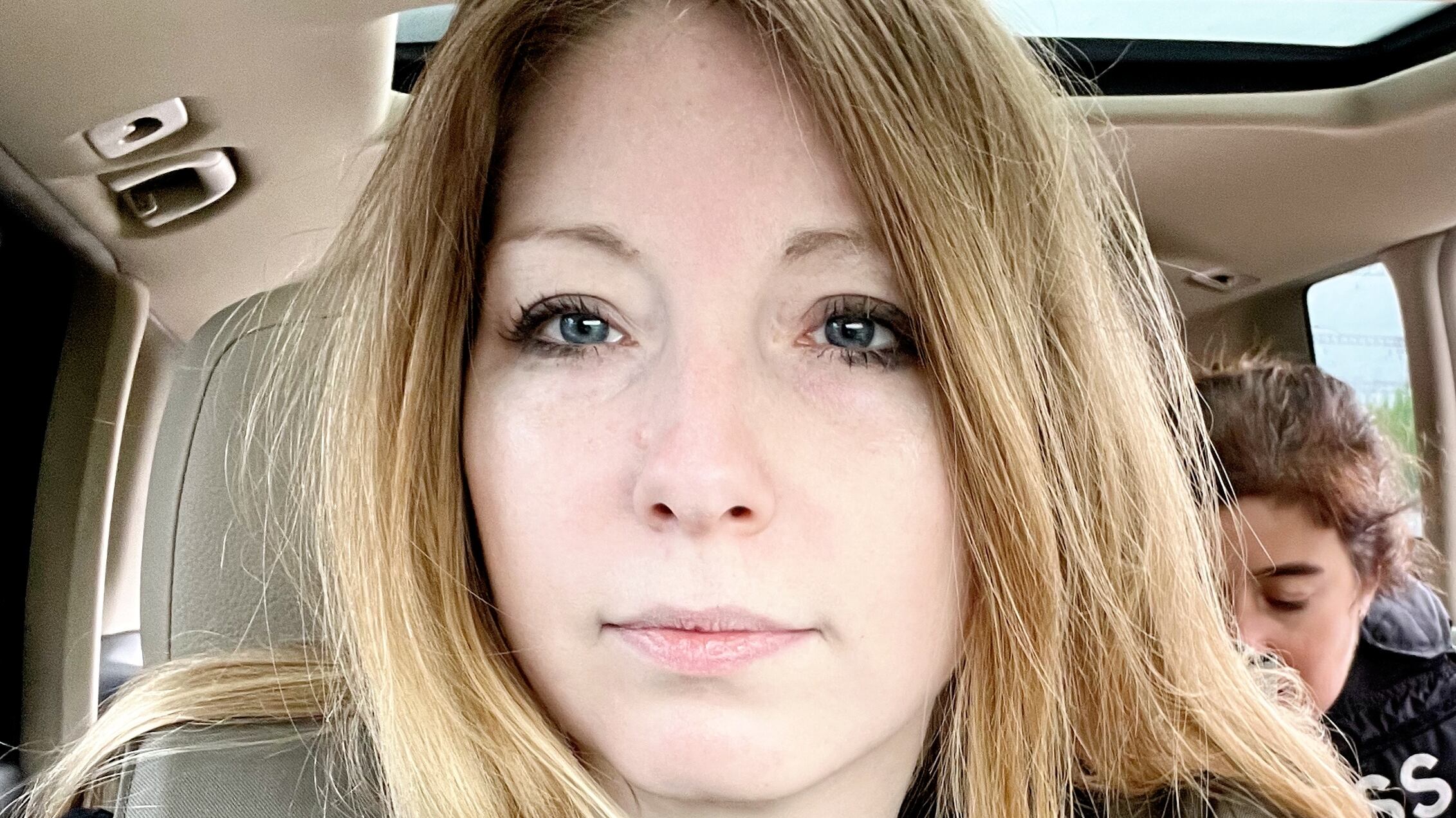 Chi era Victoria Amelina, la scrittrice ucraina morta nel raid russo a Kramatorsk