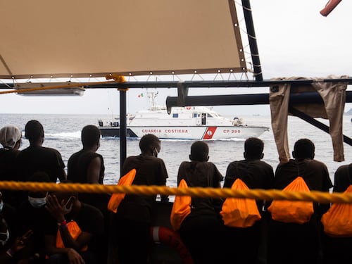 Ricollocamenti, la Ue accusa: "Malta fa meglio dell'Italia"