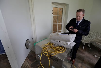 Stanno ristrutturando l'Ala ovest della Casa Bianca 7