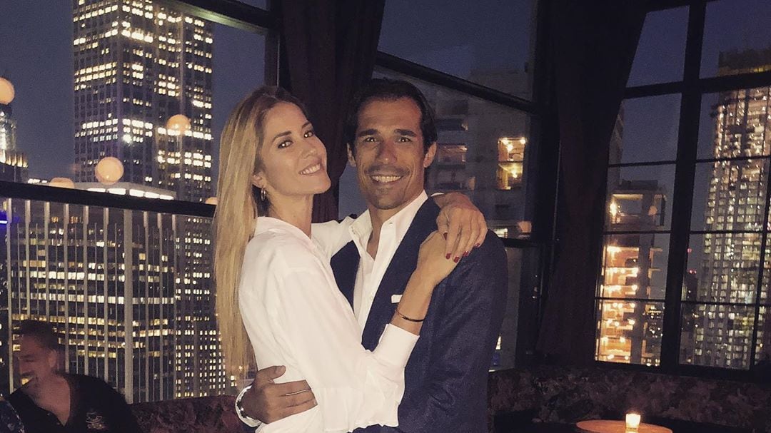 Elena Santarelli e Bernardo Corradi festeggiano a New York l'anniversario di nozze