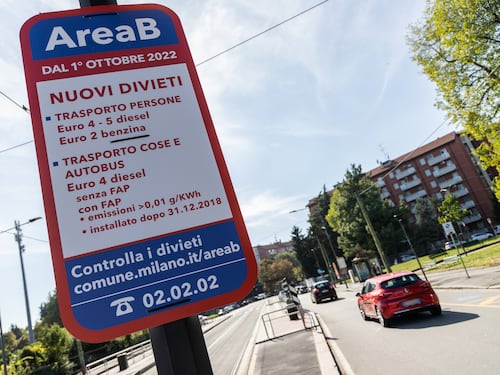 "Area B a pagamento". Sala prepara l'ennesima batosta per i milanesi