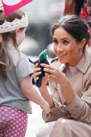 Meghan Markle e il Principe Harry superstar del Royal Tour: foto 7