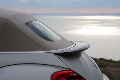 Volkswagen Maggiolino Cabriolet 11