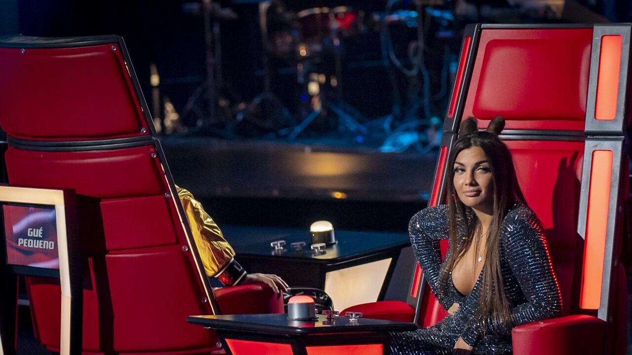 The Voice, Elettra Lamborghini: "Il mio seno scappa, è curioso..."