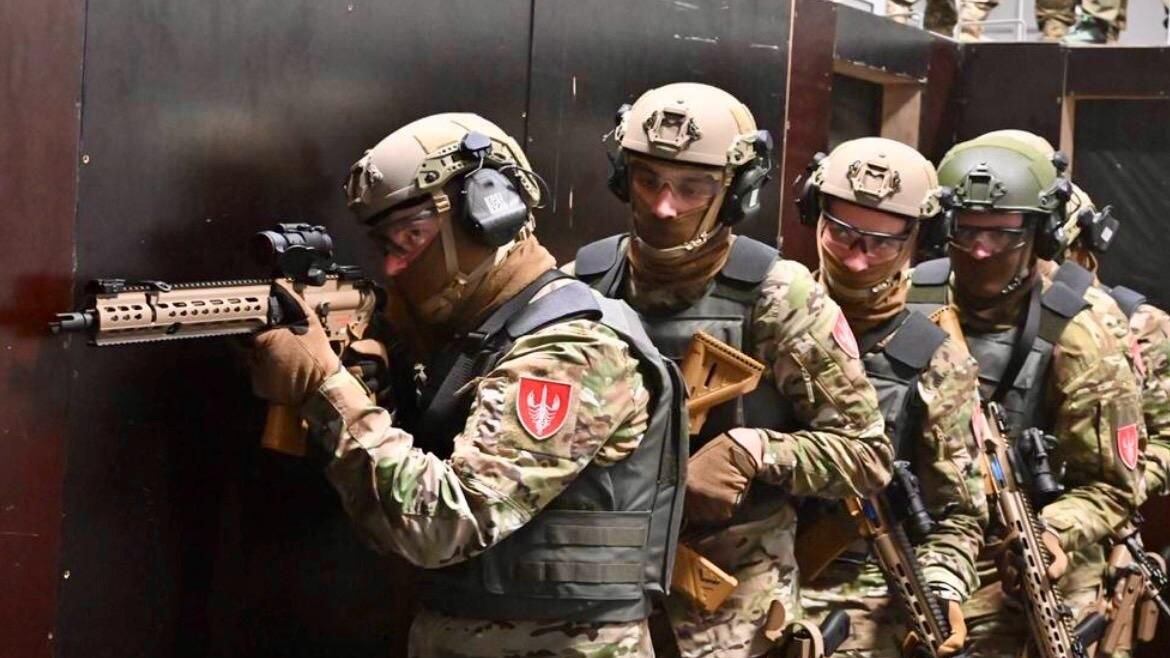 Kiev istituisce l'unità Scorpio: cosa sappiamo della nuova forza speciale della polizia militare ucraina