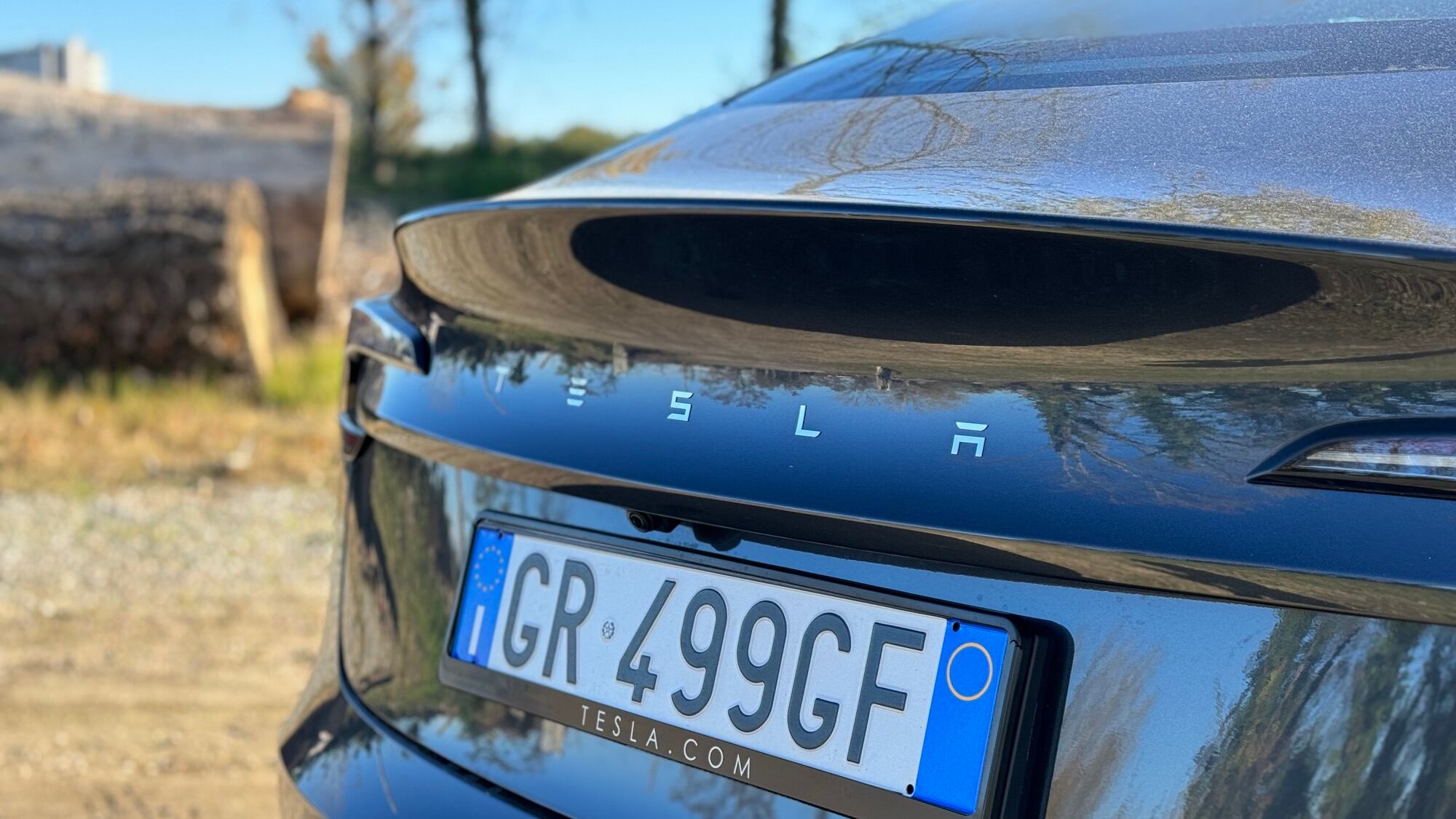 Come la crisi del Mar Rosso influisce sul mondo dell’auto