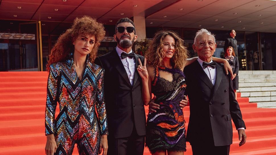 Cruz e Banderas in “Competencia Oficial”: a Venezia il cinema ride di sé e conquista