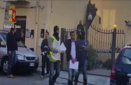 Sgominata la banda qaedista in Italia: ecco le foto degli arresti 2