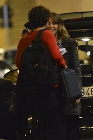 Scamarcio pizzicato con un'amica misteriosa 3