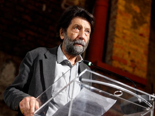Cacciari asfalta Gassmann. Poi l'ira sul coprifuoco