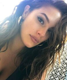 Ashley Graham, nudo bollente e sensuale 9
