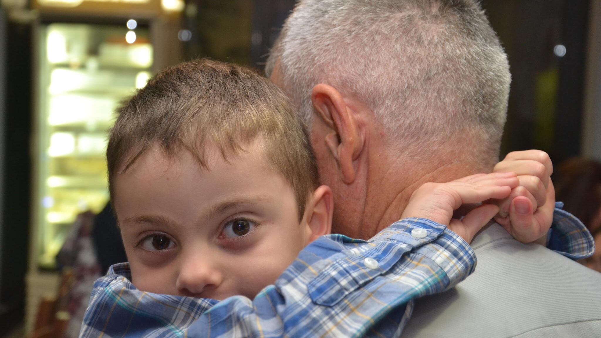 L'appello della mamma di Gaetano: "Mio figlio è autistico, ha bisogno di una maestra di sostegno"