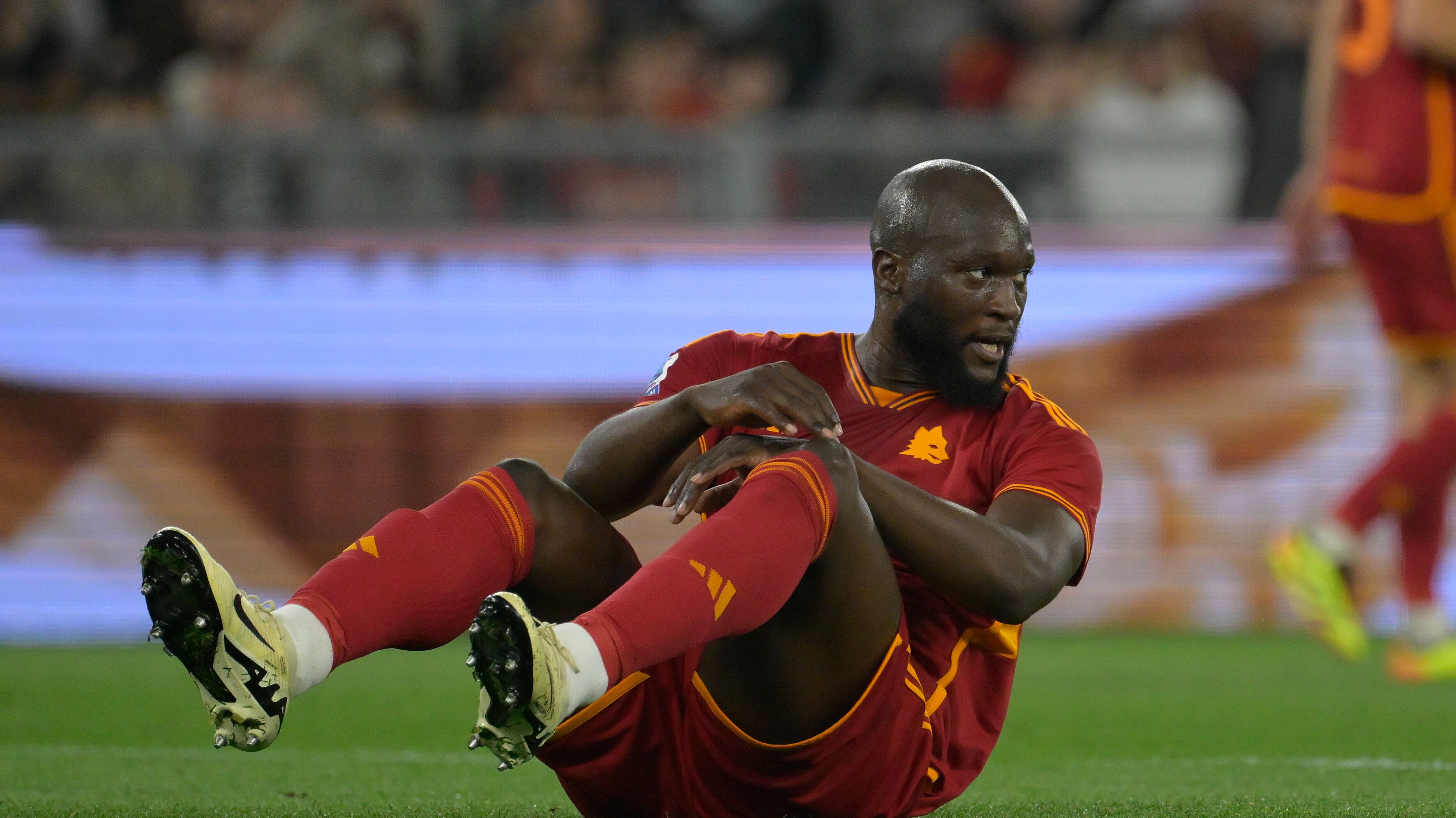 Parabola dei 9 sulla Champions. È Scamacca contro Lukaku