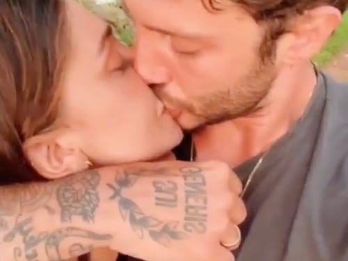 Ibiza rischia di "esplodere" per la gelosia: sull’isola troppi ex