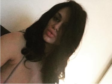 Cristina Del Basso, seno esplosivo in un selfie 31