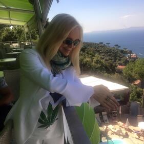 Patty Pravo in topless 6