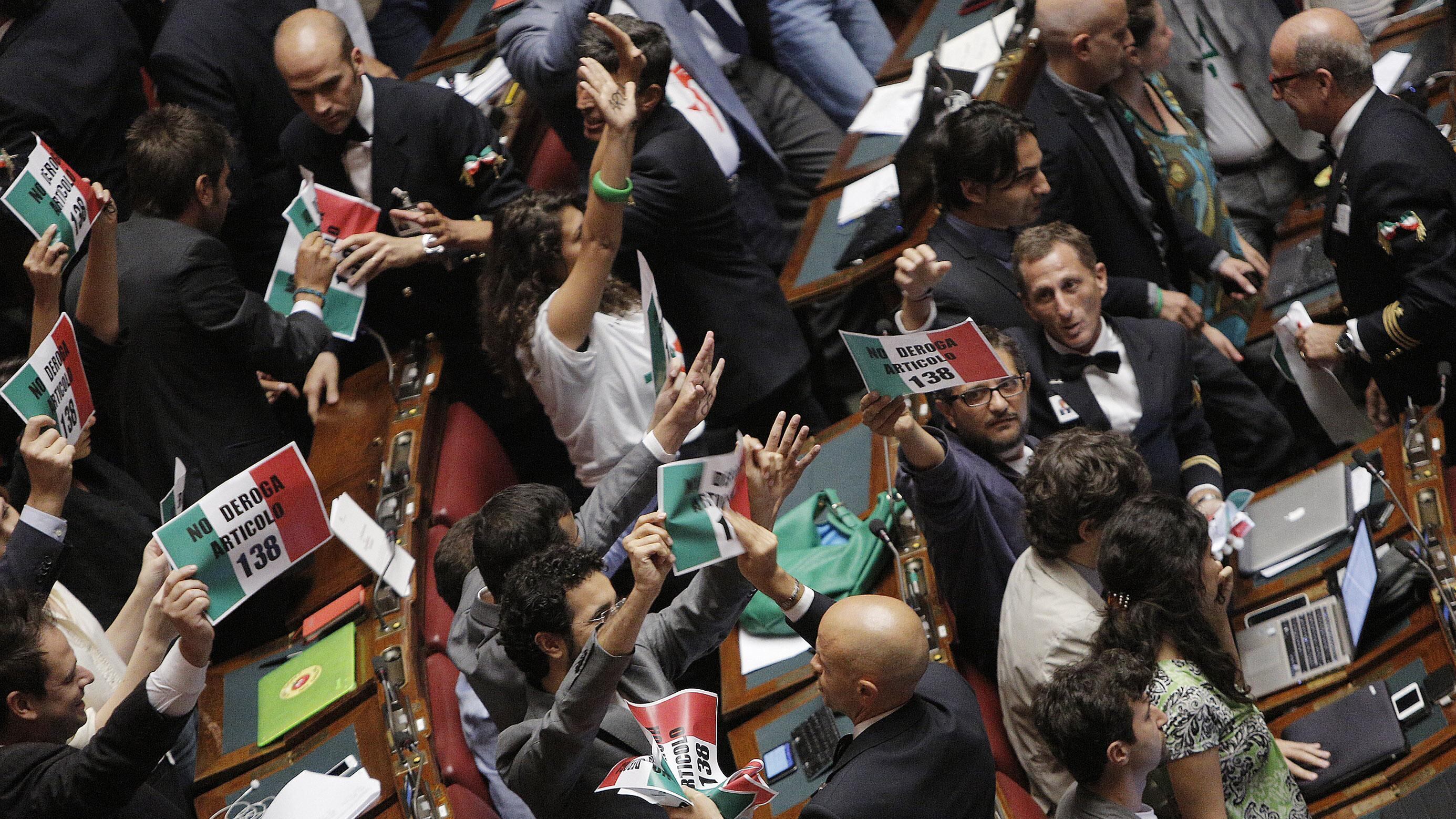 La gazzarra M5S archivia già l'inciucio