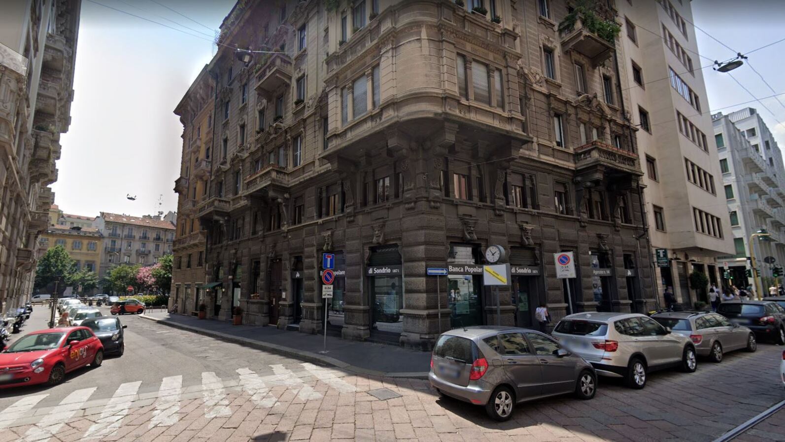 Un colpo in stile Casa di Carta: rapina choc in centro a Milano