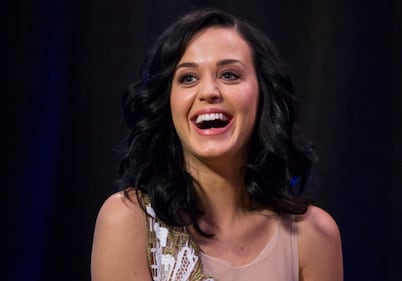 Katy Perry, sexy e ricca: 135 milioni di dollari nel 2015 31