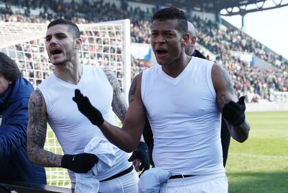 Litigio furibondo tra Icardi e i tifosi 4