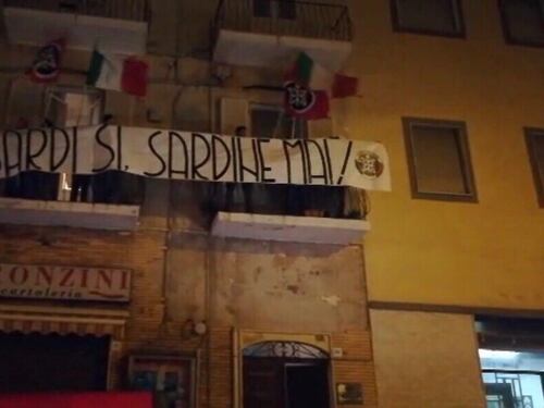 "Sardi sì, sardine mai", CasaPound le beffa ancora