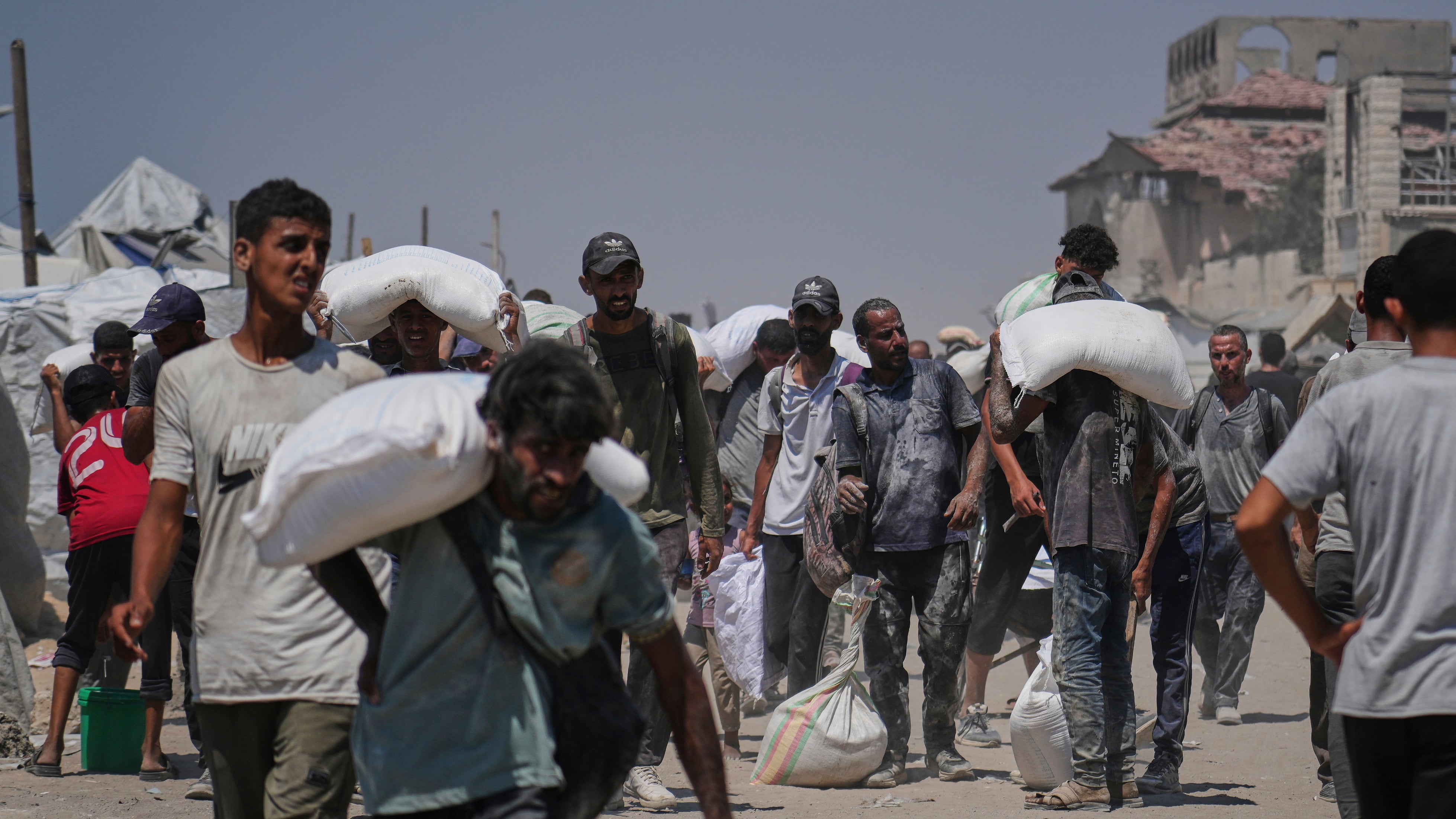 "Aiuti umanitari rubati dalle milizie armate". Le rivelazioni del rapporto Onu su Gaza