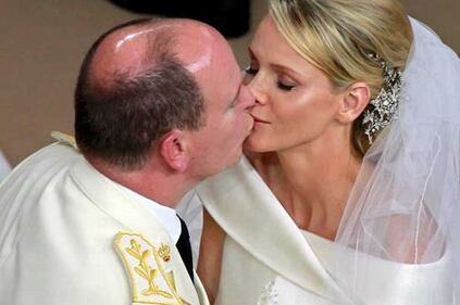 Charlene di Monaco magra e sciupata: Principato in ansia 17