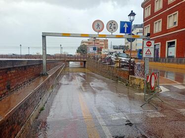 Allarme esondazione a Senigallia, casette Sae sotto la neve: allerta nelle Marche 11