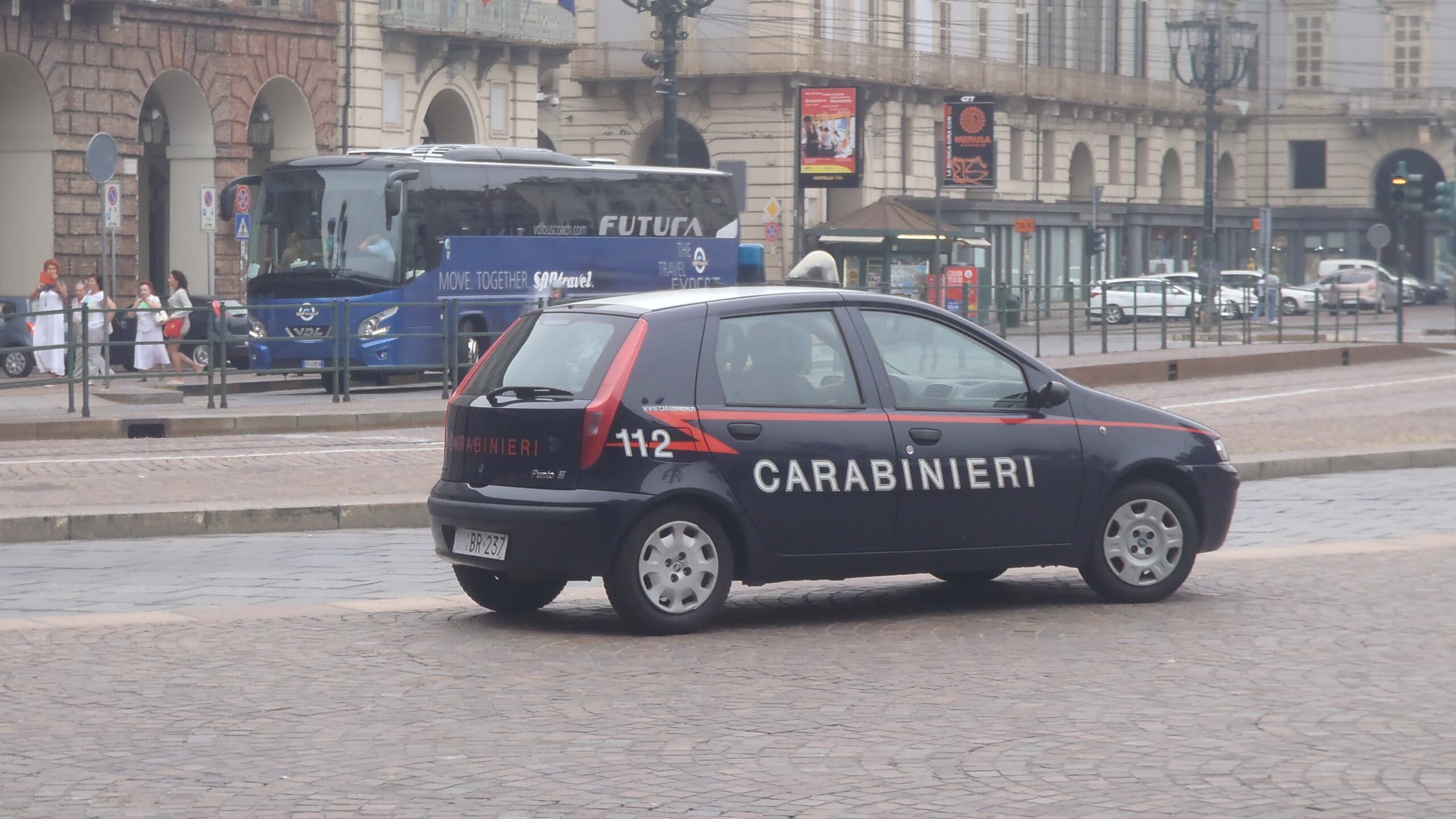 Ferrara, pesta carabinieri poi urla: "State attenti ho coronavirus"