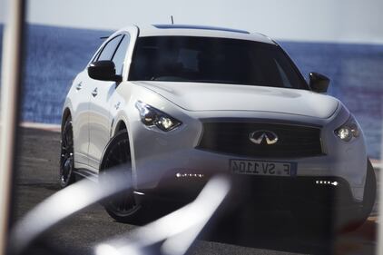 Infiniti FX Vettel Edition 11