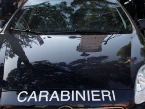 Modena, tenta di far arrestare la moglie. Ma nei guai finisce lui