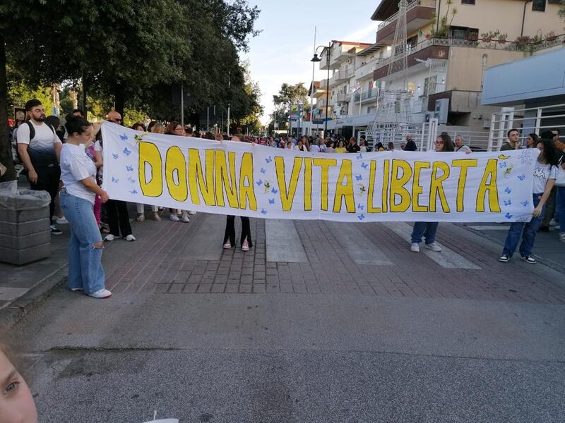 Fiaccolata Omicidio Giulia Tramontano