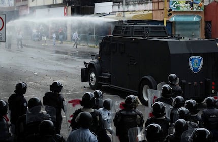 Duri scontri in Venezuela 11