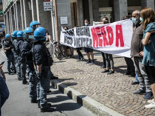 L'odio contro la Lombardia per attaccare il centrodestra