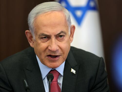 "Israele sotto attacco". Netanyahu ci ripensa: Gallant resta ministro