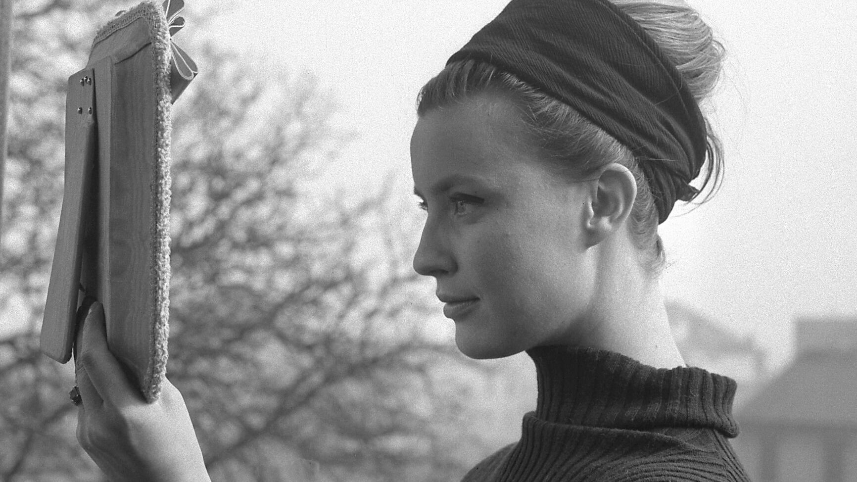 L'attrice aristocratica che snobbava Delon e inseguiva Gassman