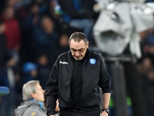 Fuori ma da grande. Applausi al Napoli