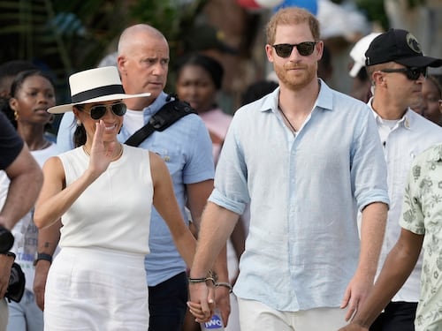 La mossa di William e Kate che "preoccupa" Meghan: cosa succede
