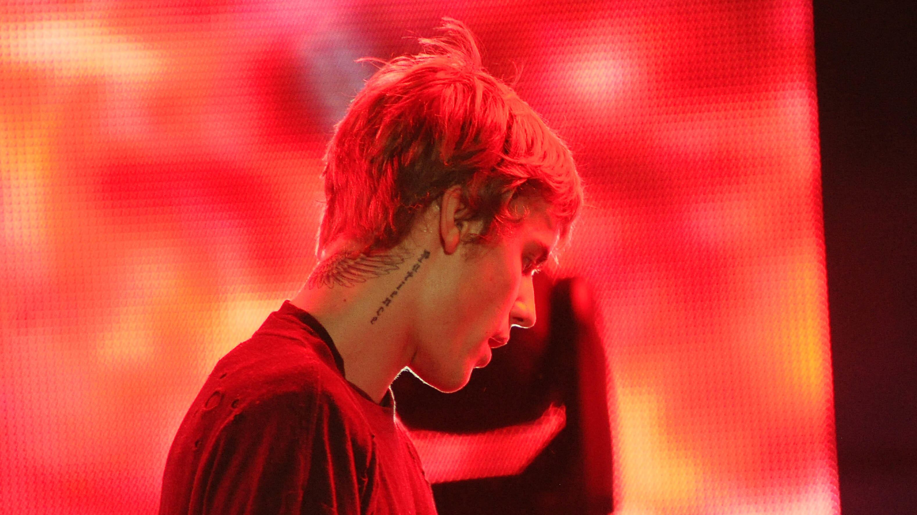 Bieber la star depressa: "Basta con la musica sono troppo infelice"
